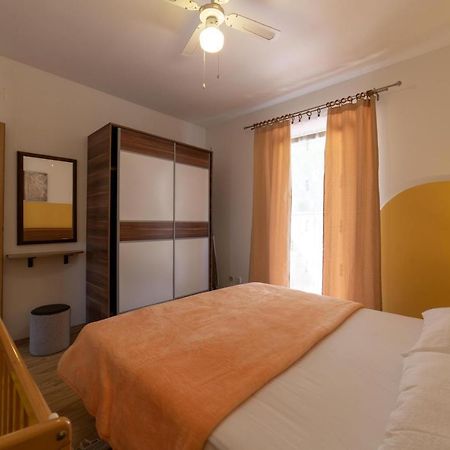 House Anka Villa มิลนา ภายนอก รูปภาพ
