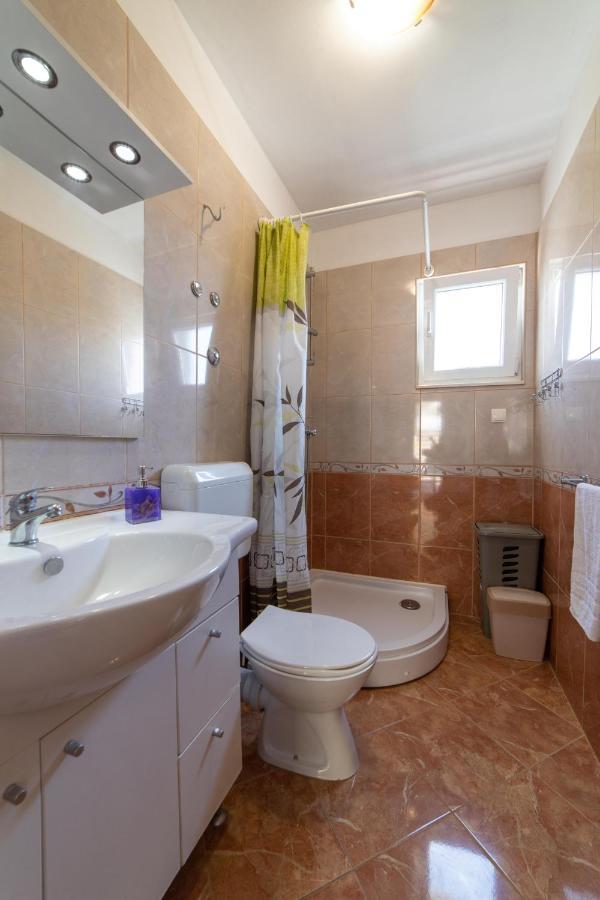 House Anka Villa มิลนา ภายนอก รูปภาพ