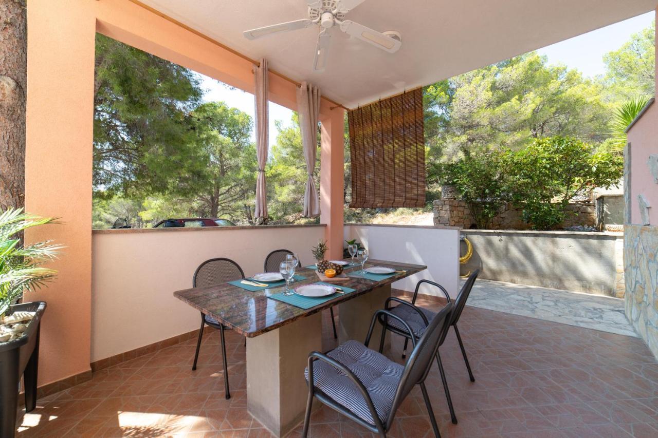 House Anka Villa มิลนา ภายนอก รูปภาพ